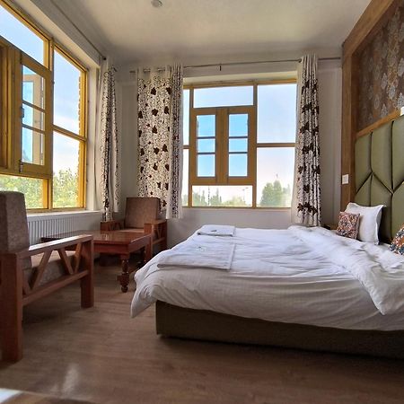 Gulmarg Gs Residency Hotel Esterno foto