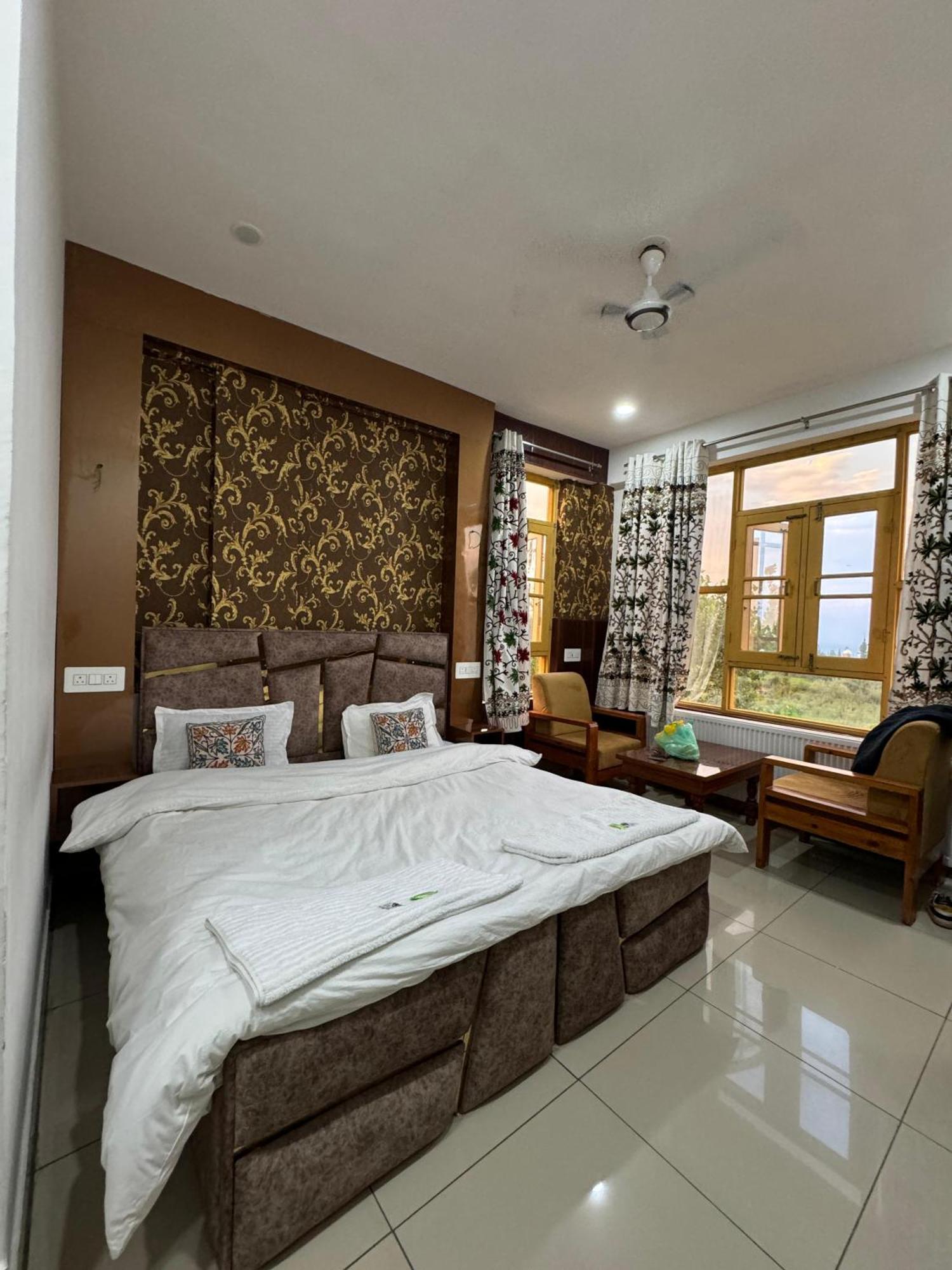 Gulmarg Gs Residency Hotel Esterno foto