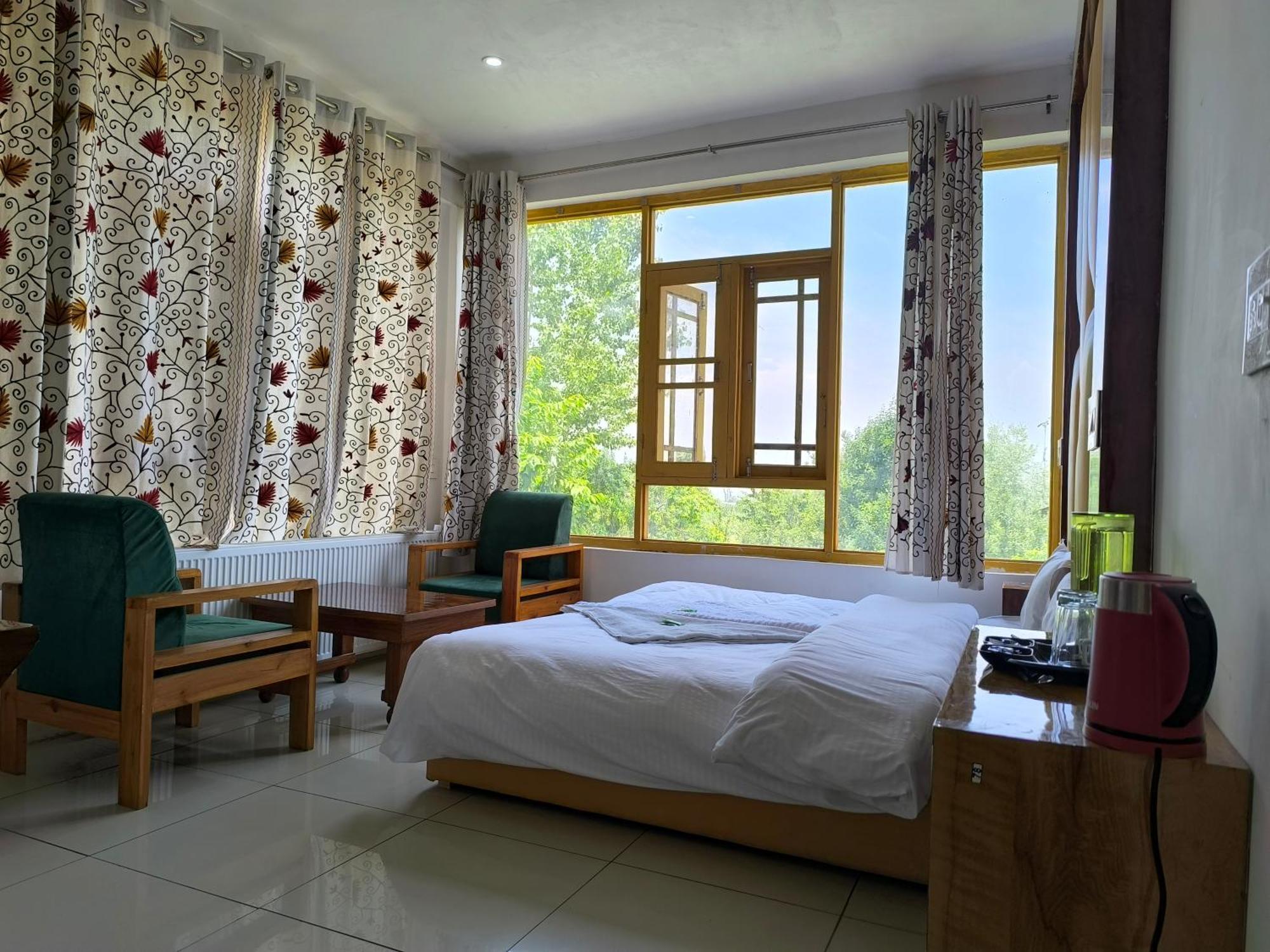 Gulmarg Gs Residency Hotel Esterno foto